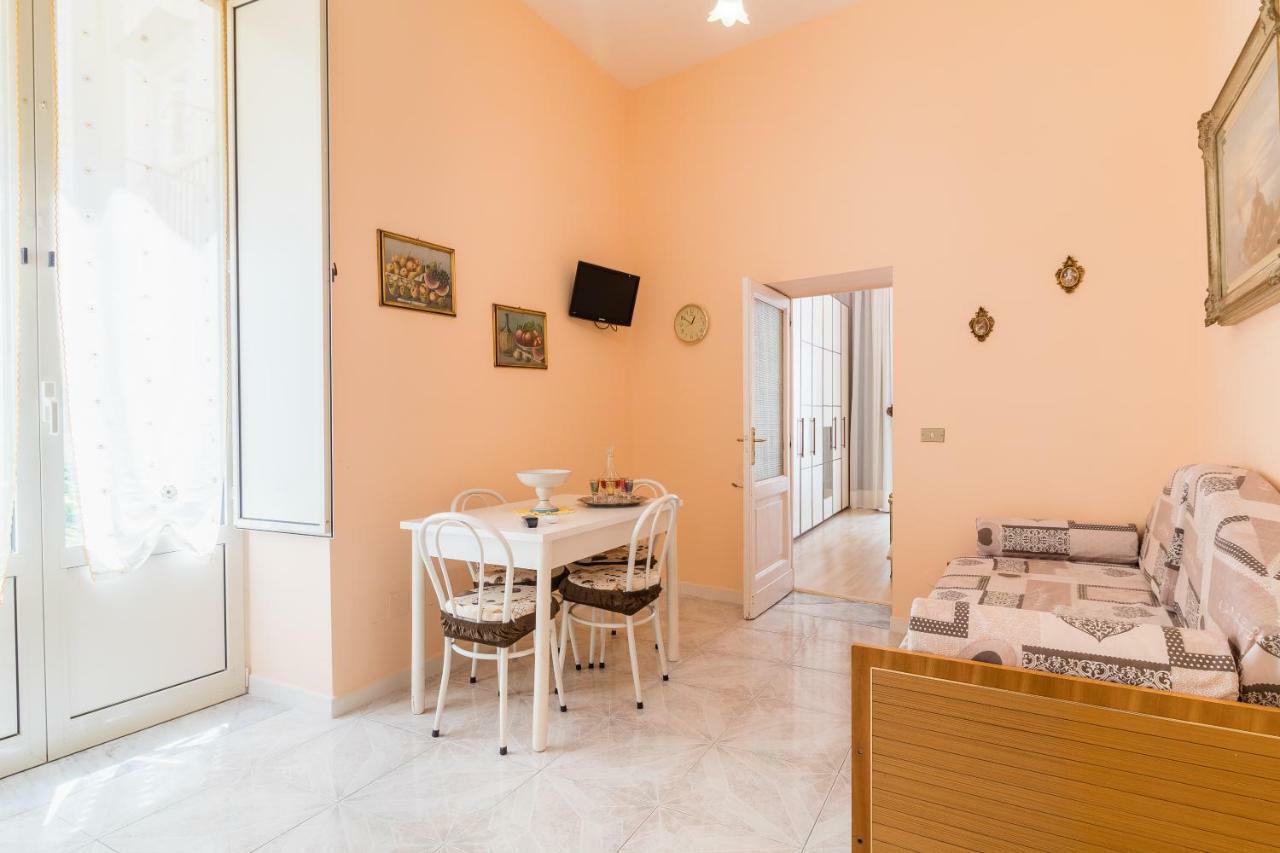 Holiday home La Finestra Sul Monastero Chiostro